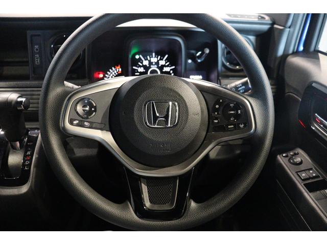 自ら操るハンドル！ドライバーの生命線です。お客様の目で実際にご確認ください。