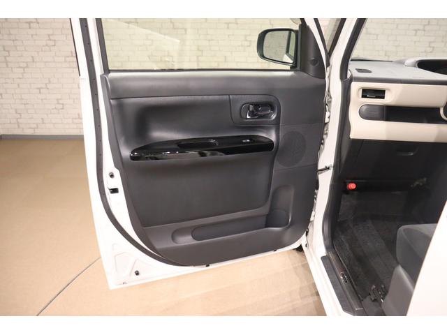 ムーヴキャンバス Ｇブラックインテリアリミテッド　ＳＡＩＩＩ　ドライブレコーダー　ＥＴＣ　全周囲カメラ　両側電動スライドドア　ナビ　ＴＶ　クリアランスソナー　衝突被害軽減システム　オートマチックハイビーム　オートライト　ＬＥＤヘッドランプ　スマートキー（28枚目）