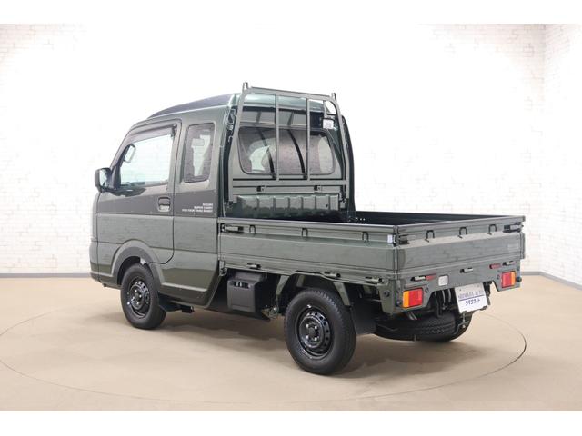 スーパーキャリイ Ｘリミテッド　４ＷＤ　軽トラック　ＡＴ　衝突被害軽減システム　クリアランスソナー　レーンアシスト　アイドリングストップ　電動格納ミラー　ＥＳＣ　エアコン　パワーウィンドウ（16枚目）