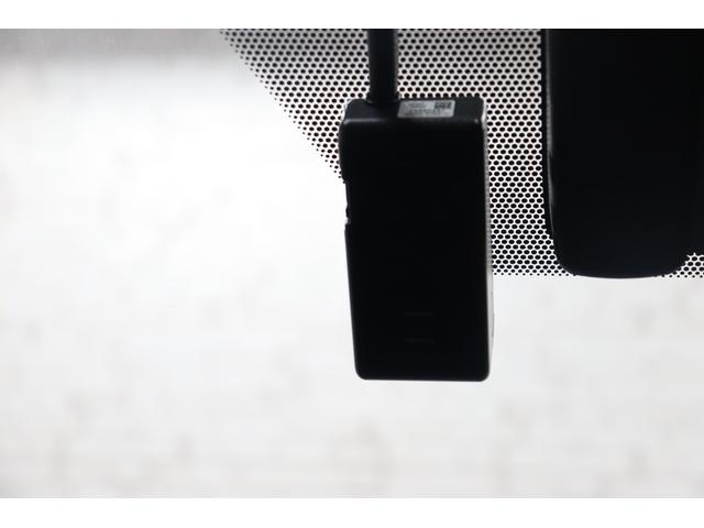 プリウス E ドライブレコーダー ETC レーンアシスト クルーズコントロール バックカメラ ナビ TV アルミホイール オートマチックハイビーム LEDヘッドランプ CVT スマートキー(7枚目)