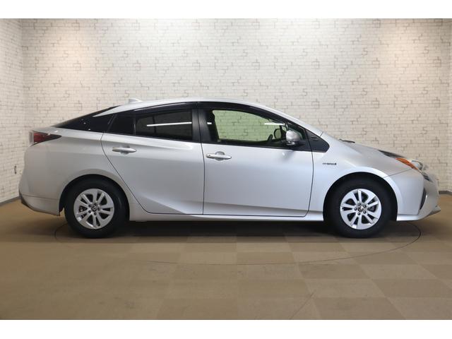 プリウス E ドライブレコーダー ETC レーンアシスト クルーズコントロール バックカメラ ナビ TV アルミホイール オートマチックハイビーム LEDヘッドランプ CVT スマートキー(15枚目)