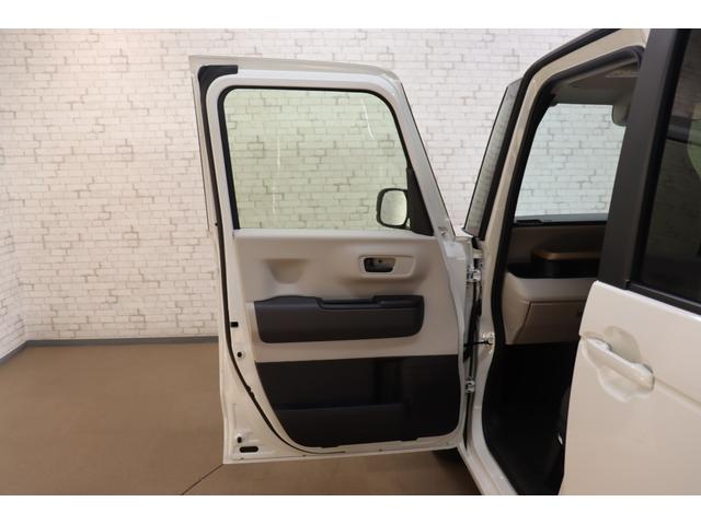 N-BOX ベースグレード バックカメラ 両側電動スライドドア クリアランスソナー クルーズコントロール レーンアシスト 衝突被害軽減システム LEDヘッドランプ スマートキー アイドリングストップ シートヒーター(25枚目)