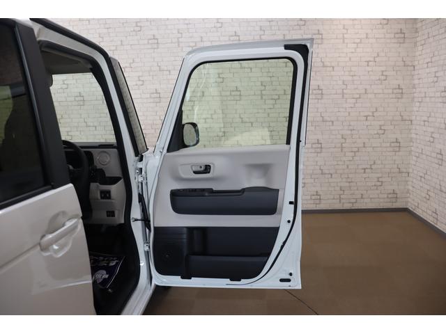 N-BOX ベースグレード バックカメラ 両側電動スライドドア クリアランスソナー クルーズコントロール レーンアシスト 衝突被害軽減システム LEDヘッドランプ スマートキー アイドリングストップ シートヒーター(26枚目)