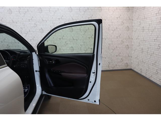 フロンクス ベースグレード ETC 全周囲カメラ クリアランスソナー クルーズコントロール レーンアシスト 衝突被害軽減システム ナビ TV オートライト LEDヘッドランプ アルミホイール キーレスエントリー(21枚目)