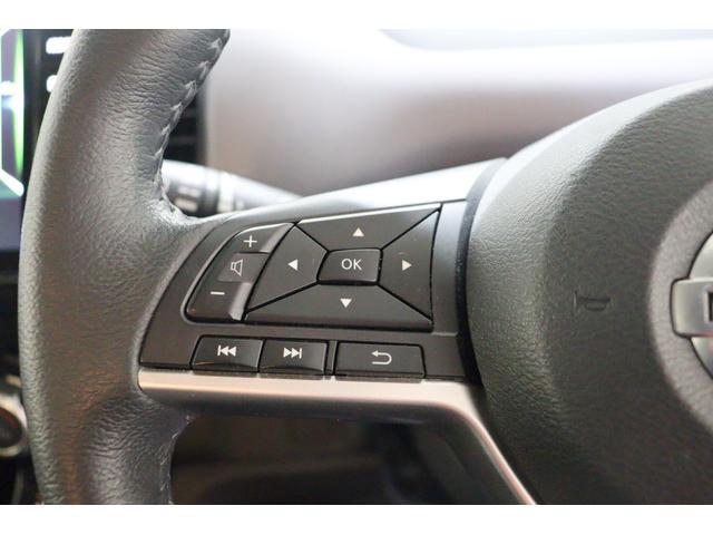 セレナ e-パワー ハイウェイスターV ETC 全周囲カメラ ナビ TV クリアランスソナー クルーズコントロール 衝突被害軽減システム 両側電動スライドドア LEDヘッドランプ スマートキー 3列シート CVT アルミホイール CD(3枚目)