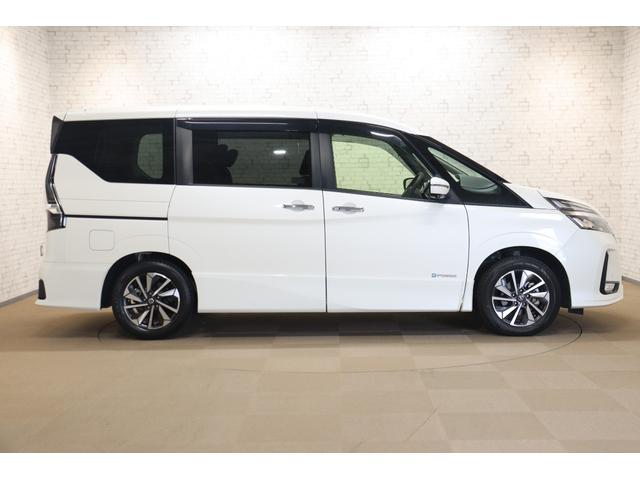 セレナ e-パワー ハイウェイスターV ETC 全周囲カメラ ナビ TV クリアランスソナー クルーズコントロール 衝突被害軽減システム 両側電動スライドドア LEDヘッドランプ スマートキー 3列シート CVT アルミホイール CD(14枚目)