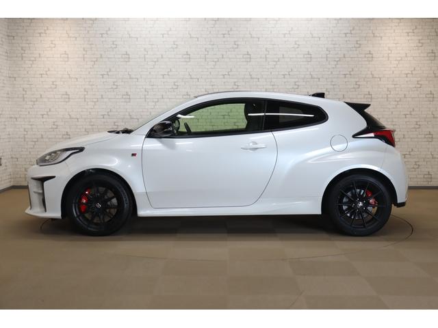 GRヤリス RZ ハイパフォーマンス ファースト エディション 4WD ドライブレコーダー バックカメラ ナビ レーンアシスト アルミホイール オートマチックハイビーム LEDヘッドランプ スマートキー アイドリングストップ(15枚目)