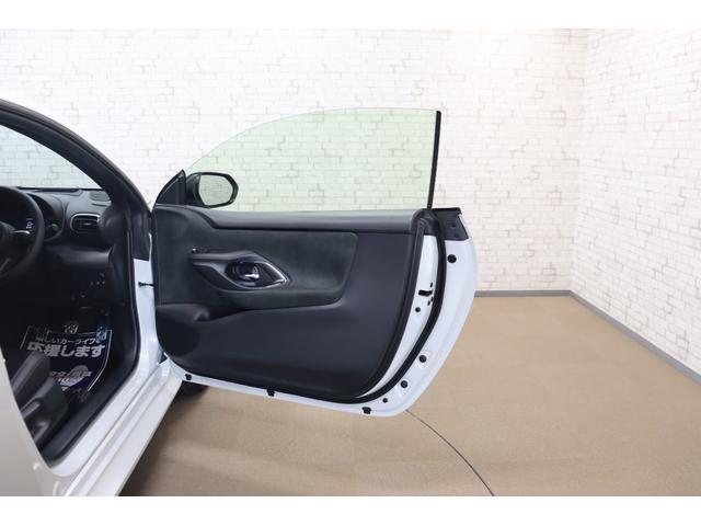 GRヤリス RZ ハイパフォーマンス ファースト エディション 4WD ドライブレコーダー バックカメラ ナビ レーンアシスト アルミホイール オートマチックハイビーム LEDヘッドランプ スマートキー アイドリングストップ(27枚目)