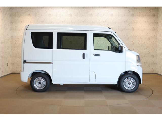 エブリイ PA 軽バン AT 衝突被害軽減システム クリアランスソナー レーンアシスト 両側スライドドア アイドリングストップ ABS ESC エアコン パワーステアリング 運転席エアバッグ 助手席エアバッグ(15枚目)