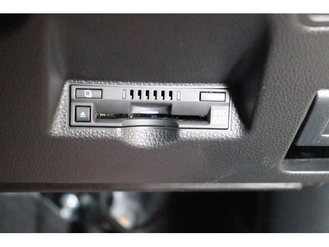 ヤリスクロス ハイブリッドZ ドライブレコーダー 全周囲カメラ クリアランスソナー クルーズコントロール レーンアシスト パワーシート 衝突被害軽減システム ナビ オートマチックハイビーム LEDヘッドランプ アルミホイール(9枚目)