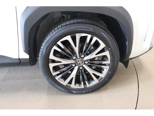 ヤリスクロス ハイブリッドZ ドライブレコーダー 全周囲カメラ クリアランスソナー クルーズコントロール レーンアシスト パワーシート 衝突被害軽減システム ナビ オートマチックハイビーム LEDヘッドランプ アルミホイール(22枚目)