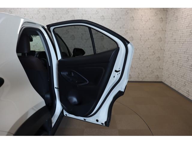 ヤリスクロス ハイブリッドZ ドライブレコーダー 全周囲カメラ クリアランスソナー クルーズコントロール レーンアシスト パワーシート 衝突被害軽減システム ナビ オートマチックハイビーム LEDヘッドランプ アルミホイール(33枚目)