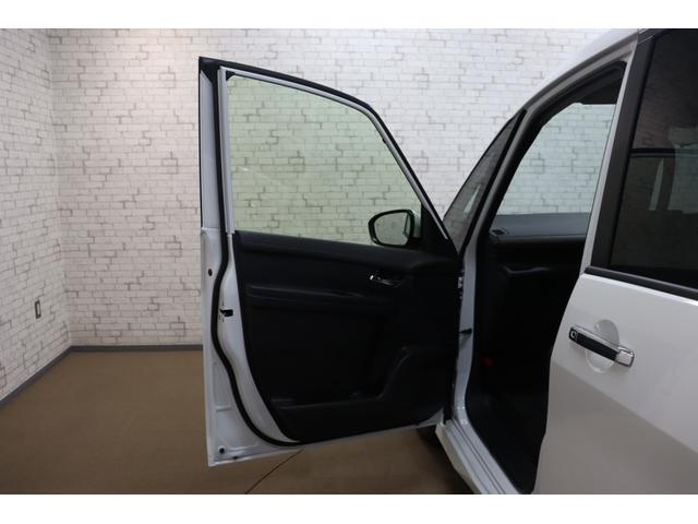 セレナ ｅ－パワー　ハイウェイスターＶ　全周囲カメラ　ナビ　ＴＶ　クリアランスソナー　クルーズコントロール　衝突被害軽減システム　両側電動スライドドア　ＬＥＤヘッドランプ　スマートキー　３列シート　ＣＶＴ　アルミホイール　ＵＳＢ（32枚目）