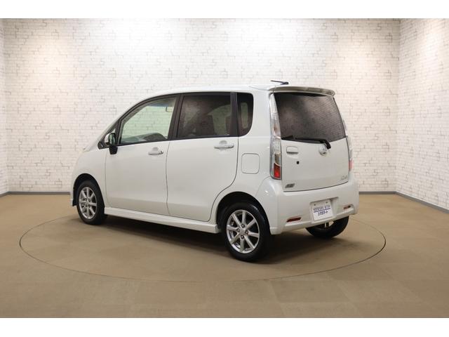 ムーヴ カスタム　Ｘリミテッド　ＥＴＣ　バックカメラ　ナビ　ＴＶ　ＨＩＤ　ＬＥＤヘッドランプ　スマートキー　アイドリングストップ　ベンチシート　ＣＶＴ　盗難防止システム　ＡＢＳ　ＣＤ　ミュージックプレイヤー接続可　アルミホイール（17枚目）