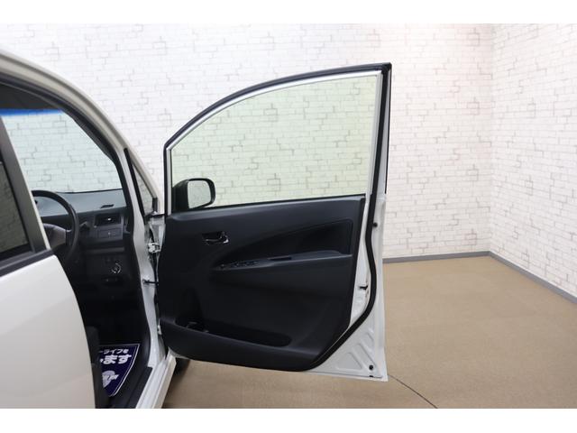 ムーヴ カスタム　Ｘリミテッド　ＥＴＣ　バックカメラ　ナビ　ＴＶ　ＨＩＤ　ＬＥＤヘッドランプ　スマートキー　アイドリングストップ　ベンチシート　ＣＶＴ　盗難防止システム　ＡＢＳ　ＣＤ　ミュージックプレイヤー接続可　アルミホイール（24枚目）