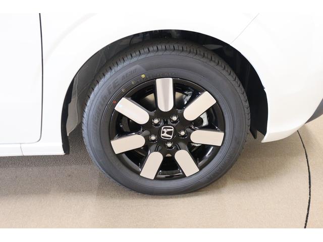 フリード ｅ：ＨＥＶエアー　ＥＸ　クリアランスソナー　クルーズコントロール　レーンアシスト　衝突被害軽減システム　両側電動スライドドア　オートライト　ＬＥＤヘッドランプ　スマートキー　アイドリングストップ　電動格納ミラー（22枚目）