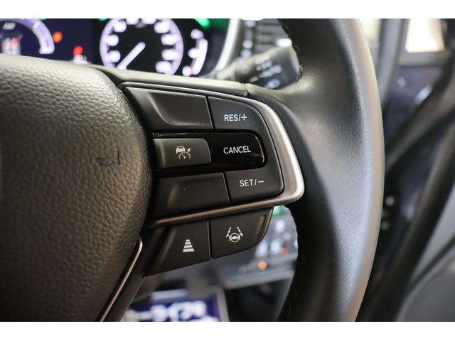 オデッセイハイブリッド e:HEVアブソルート ETC 全周囲カメラ ナビ TV 両側電動スライドドア クリアランスソナー クルーズコントロール レーンアシスト 衝突被害軽減システム オートライト LEDヘッドランプ(4枚目)