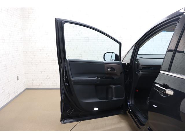 オデッセイハイブリッド e:HEVアブソルート ETC 全周囲カメラ ナビ TV 両側電動スライドドア クリアランスソナー クルーズコントロール レーンアシスト 衝突被害軽減システム オートライト LEDヘッドランプ(31枚目)