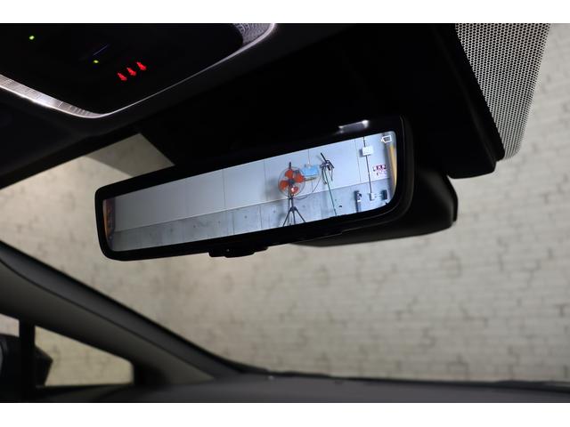 プリウス Ｚ　クリアランスソナー　レーンアシスト　クルーズコントロール　衝突被害軽減システム　全周囲カメラ　ナビ　ＴＶ　アルミホイール　オートマチックハイビーム　オートライト　ＬＥＤヘッドランプ　サンルーフ（23枚目）