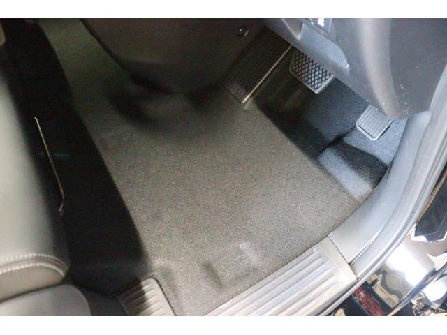 ステップワゴン ｅ：ＨＥＶスパーダ　バックカメラ　クリアランスソナー　クルーズコントロール　レーンアシスト　衝突被害軽減システム　両側電動スライドドア　オートライト　ＬＥＤヘッドランプ　スマートキー　シートヒーター　３列シート（24枚目）