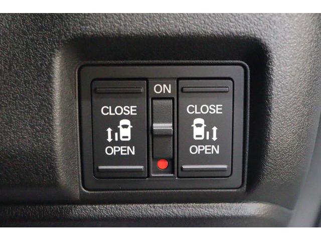 N-BOXカスタム ターボ ドライブレコーダー ETC 全周囲カメラ 両側電動スライドドア ナビ TV クリアランスソナー オートクルーズコントロール レーンアシスト 衝突被害軽減システム オートライト LEDヘッドランプ(12枚目)