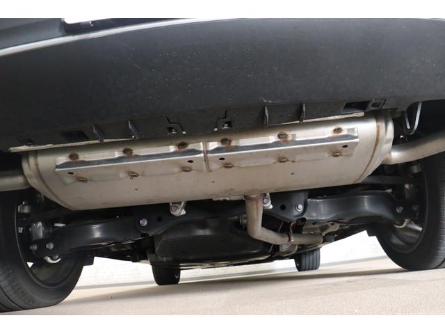 クラウンクロスオーバー Ｇアドバンスド・レザーパッケージ　４ＷＤ　全周囲カメラ　クリアランスソナー　クルーズコントロール　レーンアシスト　パワーシート　衝突被害軽減システム　ＴＶ　オートマチックハイビーム　ＬＥＤヘッドランプ　アルミホイール（37枚目）