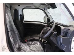 この度は当店のお車をご覧になっていただき、誠にありがとうございます。じっくり現車確認して頂けるよう、ご準備を致します！ 2