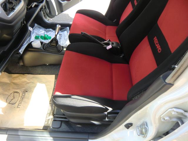 Ｋｅｉワークス ベースグレード　純正赤レカロ　車検Ｒ９年４月　５ＭＴ　ナビ　キーレス　純正１５インチアルミ（49枚目）