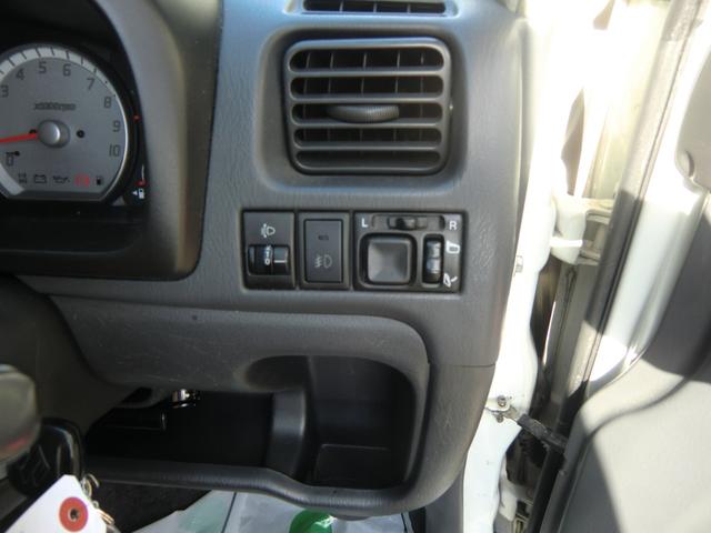 Ｋｅｉワークス ベースグレード　純正赤レカロ　車検Ｒ９年４月　５ＭＴ　ナビ　キーレス　純正１５インチアルミ（51枚目）