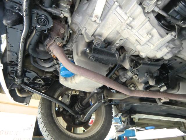 Ｋｅｉワークス ベースグレード　純正赤レカロ　車検Ｒ９年４月　５ＭＴ　ナビ　キーレス　純正１５インチアルミ（62枚目）