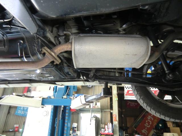 Ｋｅｉワークス ベースグレード　純正赤レカロ　車検Ｒ９年４月　５ＭＴ　ナビ　キーレス　純正１５インチアルミ（69枚目）