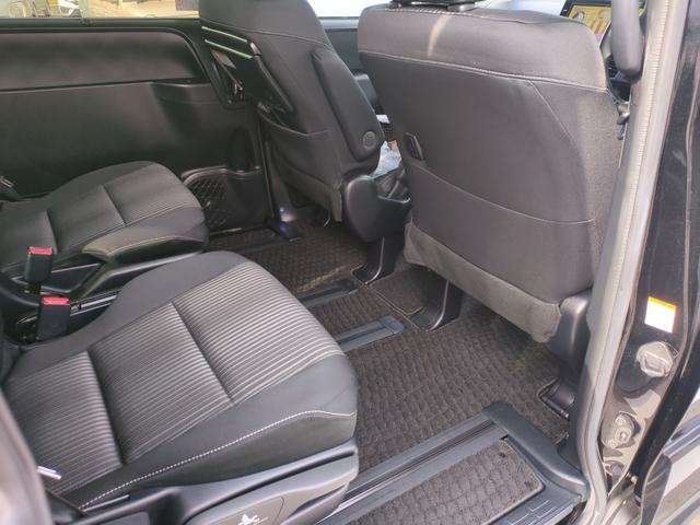 ヴォクシー ＺＳ　煌ＩＩ　禁煙車　バックカメラ　ナビ　ＴＶ　クリアランスソナー　オートクルーズコントロール　レーンアシスト　衝突被害軽減システム　両側電動スライドドア　オートマチックハイビーム　後席モニター（49枚目）