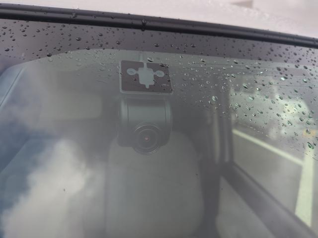 ムーヴキャンバス ストライプスＧ　ドライブレコーダー　禁煙車　ＥＴＣ　全周囲カメラ　両側電動スライドドア　ナビ　ＴＶ　クリアランスソナー　衝突被害軽減システム　オートライト　ＬＥＤヘッドランプ　スマートキー　アイドリングストップ（27枚目）