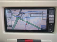 便利なナビ付！旅行やレジャーにと様々なシーンで大活躍！ドライブが楽しくなりますね！ 4