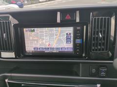 �ʥ��դ���ι�Ԥ�ɥ饤�֤�ڤ����ҤȻ������Ƥ�ƻ�Ǥ��¤����Ȥʤ����������Ȥ��Ƥ���ޤ��� 4