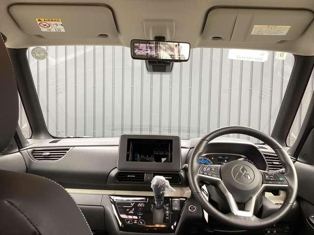 デリカミニ Ｔ　プレミアム　４ＷＤ　ターボ仕様　マイパイロット搭載　両（6枚目）