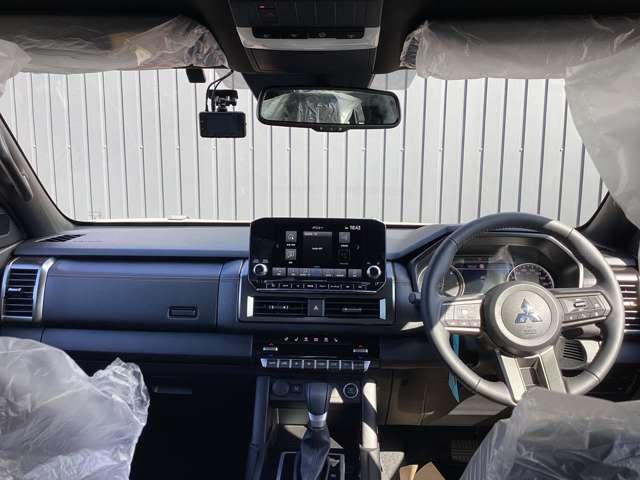 トライトン GSR 9インチスマホ連携ナビゲーション(7枚目)