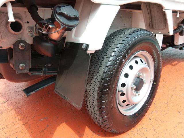 みのり 4WD 5速マニュアル 前後誤発進抑制 ラジオ 作業灯 ゲートチェーン 三方開(48枚目)