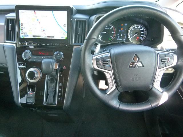 デリカD:5 P ディーゼルターボ4WD 7人乗 純正10.1型ナビ 全方位カメラ ETC 前後ドラレコ 両側電動スライドドア 後側方検知警報 衝突軽減ブレーキ 前誤発進抑制 シートヒーター 禁煙 ワンオーナー(11枚目)