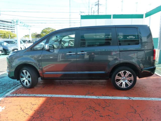 デリカD:5 P ディーゼルターボ4WD 7人乗 純正10.1型ナビ 全方位カメラ ETC 前後ドラレコ 両側電動スライドドア 後側方検知警報 衝突軽減ブレーキ 前誤発進抑制 シートヒーター 禁煙 ワンオーナー(19枚目)