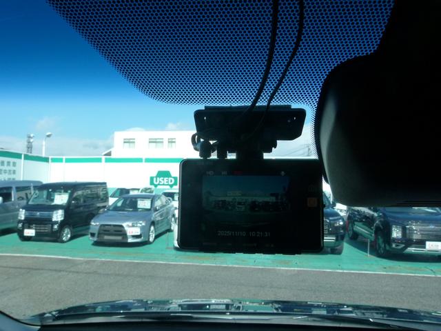 デリカD:5 P ディーゼルターボ4WD 7人乗 純正10.1型ナビ 全方位カメラ ETC 前後ドラレコ 両側電動スライドドア 後側方検知警報 衝突軽減ブレーキ 前誤発進抑制 シートヒーター 禁煙 ワンオーナー(37枚目)