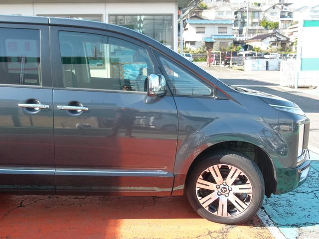 デリカD:5 P ディーゼルターボ4WD 7人乗 純正10.1型ナビ 全方位カメラ ETC 前後ドラレコ 両側電動スライドドア 後側方検知警報 衝突軽減ブレーキ 前誤発進抑制 シートヒーター 禁煙 ワンオーナー(55枚目)