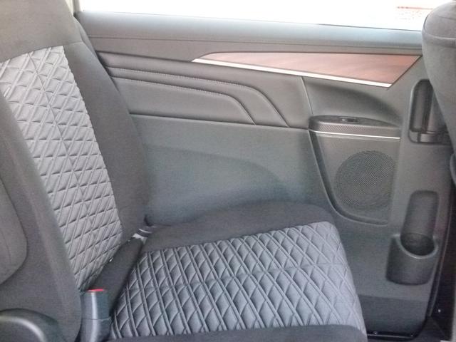 デリカD:5 P ディーゼルターボ4WD 7人乗 純正10.1型ナビ 全方位カメラ ETC 前後ドラレコ 両側電動スライドドア 後側方検知警報 衝突軽減ブレーキ 前誤発進抑制 シートヒーター 禁煙 ワンオーナー(78枚目)