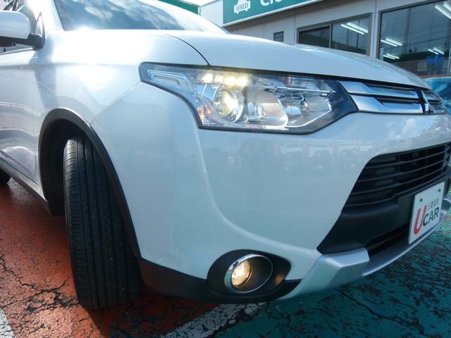 アウトランダー ２４Ｇナビパッケージ　４ＷＤ　７人乗り　純正ＭＭＣＳナビ　バックカメラ　ＥＴＣ　衝突被害軽減ブレーキ　レーダークルーズ　電動テールゲート　スマーキー　アイドリングストップ　ワンオーナー（43枚目）