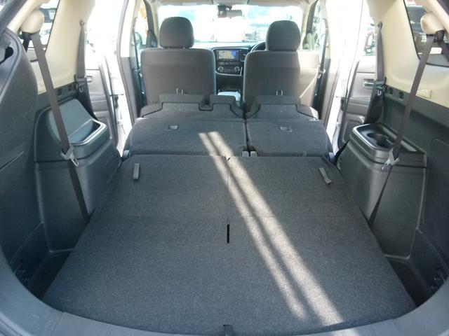 アウトランダー ２４Ｇナビパッケージ　４ＷＤ　７人乗り　純正ＭＭＣＳナビ　バックカメラ　ＥＴＣ　衝突被害軽減ブレーキ　レーダークルーズ　電動テールゲート　スマーキー　アイドリングストップ　ワンオーナー（59枚目）