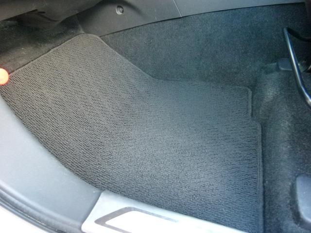 アウトランダー ２４Ｇナビパッケージ　４ＷＤ　７人乗り　純正ＭＭＣＳナビ　バックカメラ　ＥＴＣ　衝突被害軽減ブレーキ　レーダークルーズ　電動テールゲート　スマーキー　アイドリングストップ　ワンオーナー（64枚目）