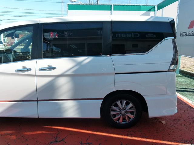 セレナ e-パワー ハイウェイスターV 7人乗 純正SDナビ 全方位カメラ 両側電動スライドドア プロパイロット デジタルルームミラー レーダークルーズ 衝突軽減ブレーキ 前ドラレコ シートヒーター(52枚目)