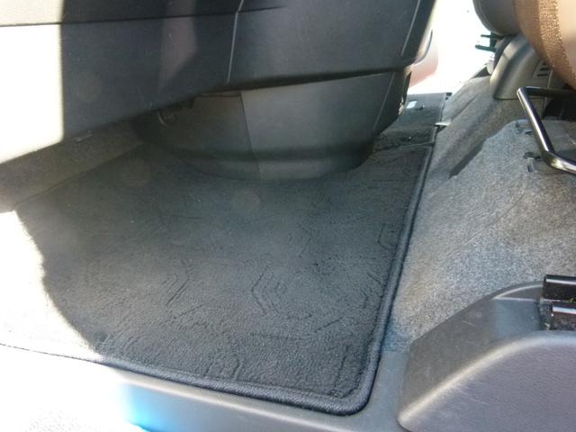 セレナ e-パワー ハイウェイスターV 7人乗 純正SDナビ 全方位カメラ 両側電動スライドドア プロパイロット デジタルルームミラー レーダークルーズ 衝突軽減ブレーキ 前ドラレコ シートヒーター(67枚目)