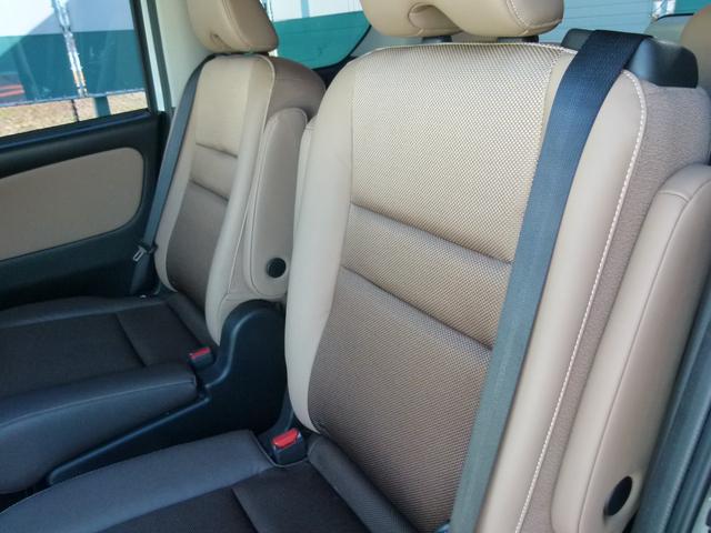 セレナ e-パワー ハイウェイスターV 7人乗 純正SDナビ 全方位カメラ 両側電動スライドドア プロパイロット デジタルルームミラー レーダークルーズ 衝突軽減ブレーキ 前ドラレコ シートヒーター(74枚目)