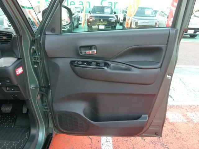 デリカミニ G プレミアム 4WD 純正9型ナビ 全方位カメラ マイパイロット デジタルルームミラー 衝突軽減ブレーキ 誤発進抑制 両側電動スライドドア シートヒーター 禁煙 ルーフレール ワンオーナー(69枚目)